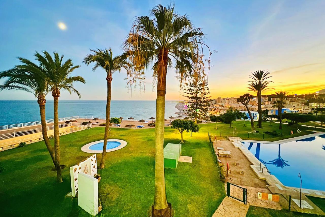 Santa Clara Cozy Sea View Studio توريمولينوس المظهر الخارجي الصورة